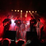 Tudo ao palco